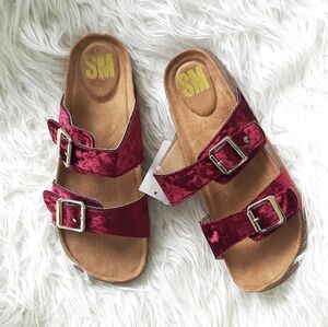 Maroon slides NEW size 8